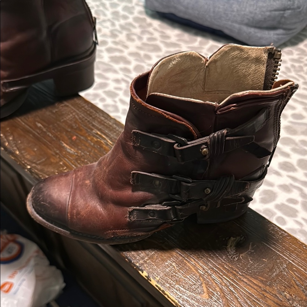 Freebird by Steven Brown Ankle Boots